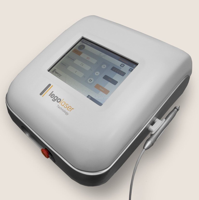 Diode fiber laser with an excellent transdermal penetration